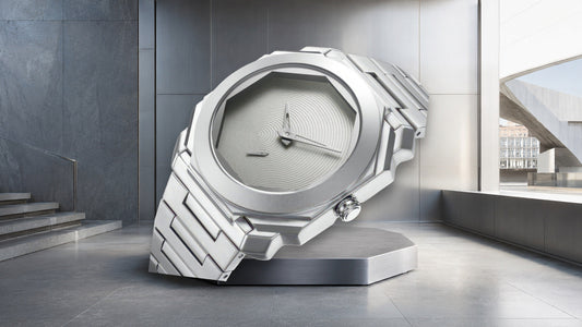 Undistorted KINETIC Spectre watch in a refined Melbourne-inspired setting