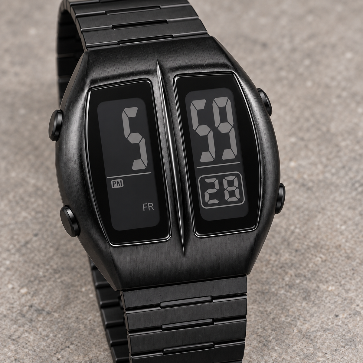 Close view of the KINETIC Retro Black case, split display and side buttons